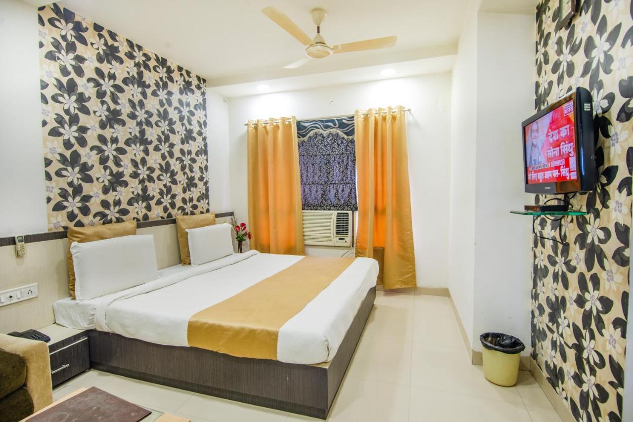 Morya Regency Hamidia Road Hotel Bhopal Ngoại thất bức ảnh