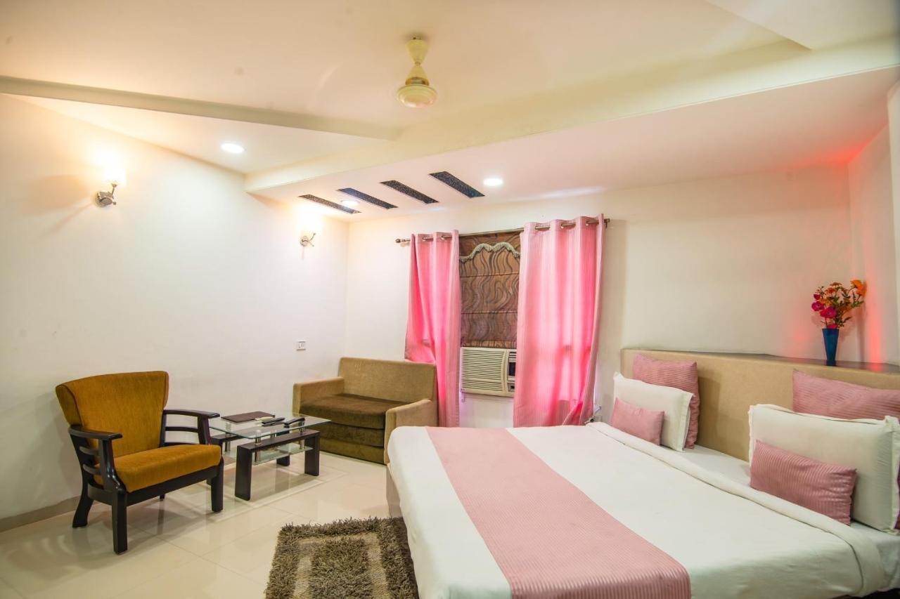 Morya Regency Hamidia Road Hotel Bhopal Ngoại thất bức ảnh