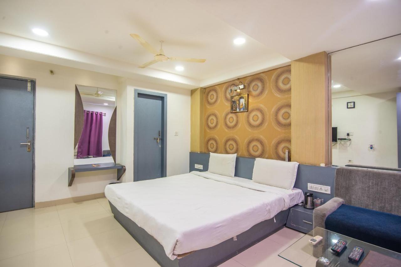Morya Regency Hamidia Road Hotel Bhopal Ngoại thất bức ảnh